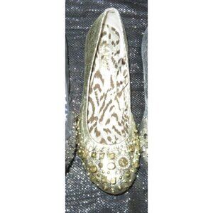 Kathy Van Zeeland Ray Me Ballerina Flats Charm Detail studded ballet flats 7.5